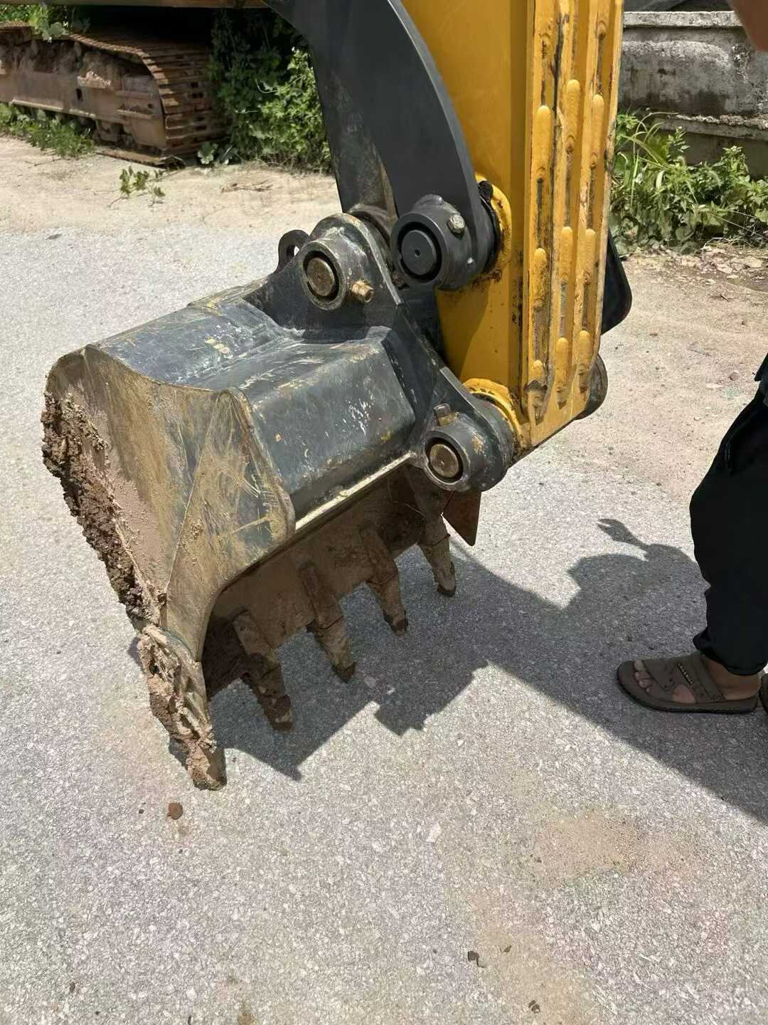 Buy XCMG XE60G Used Excavator / 3