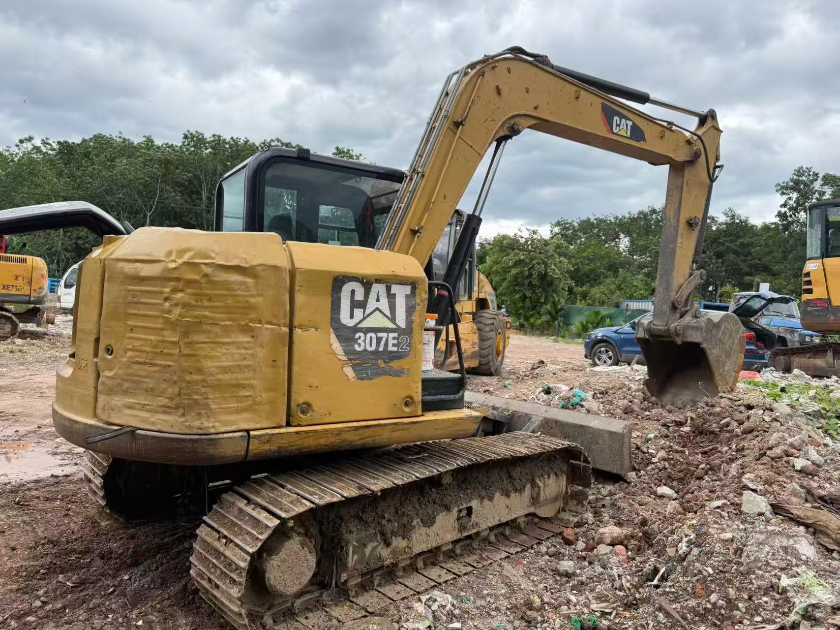 Buy Caterpillar 307B Used Excavator / 3