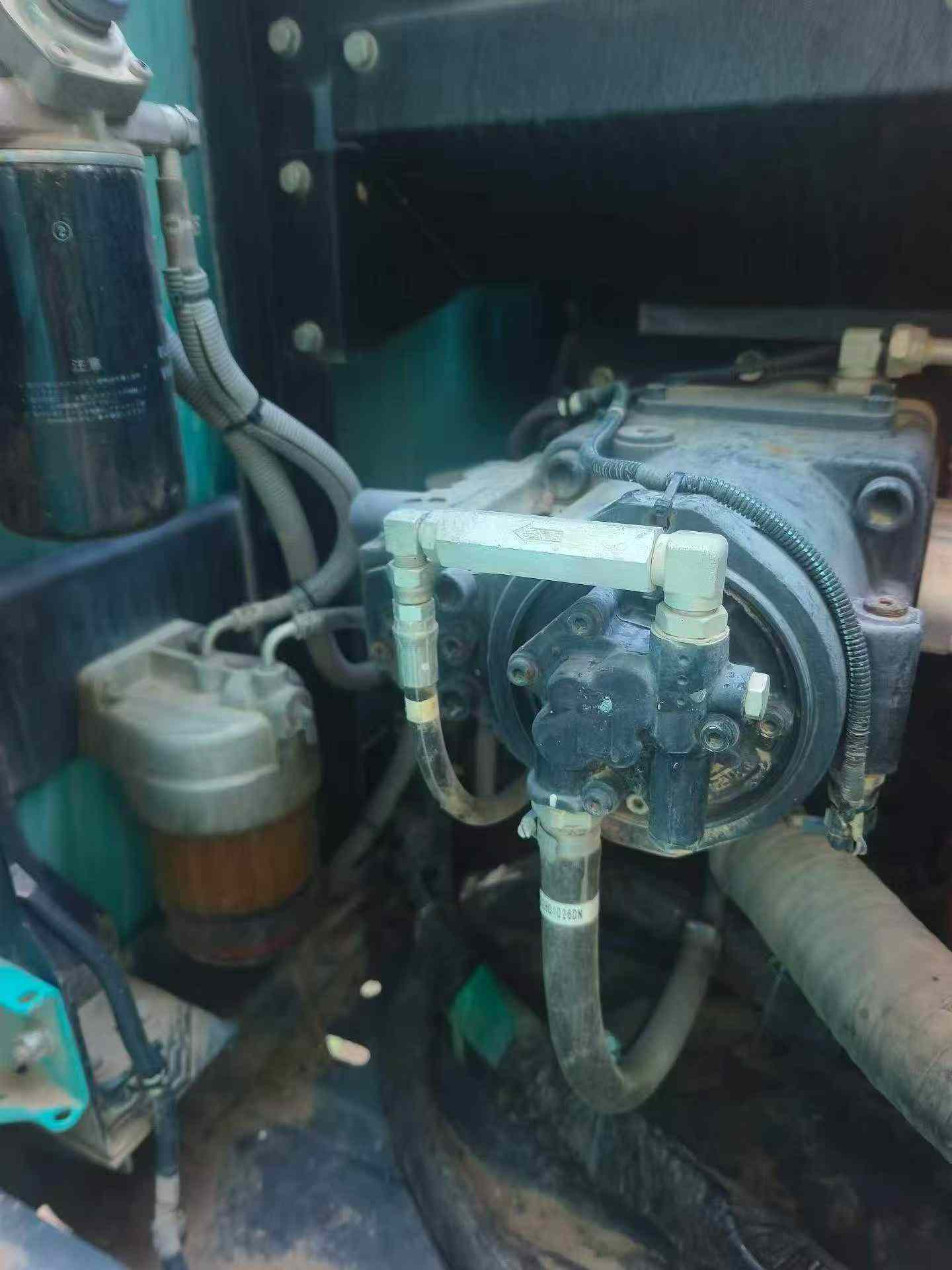 Buy Kobelco SK210 Used Excavator / 3
