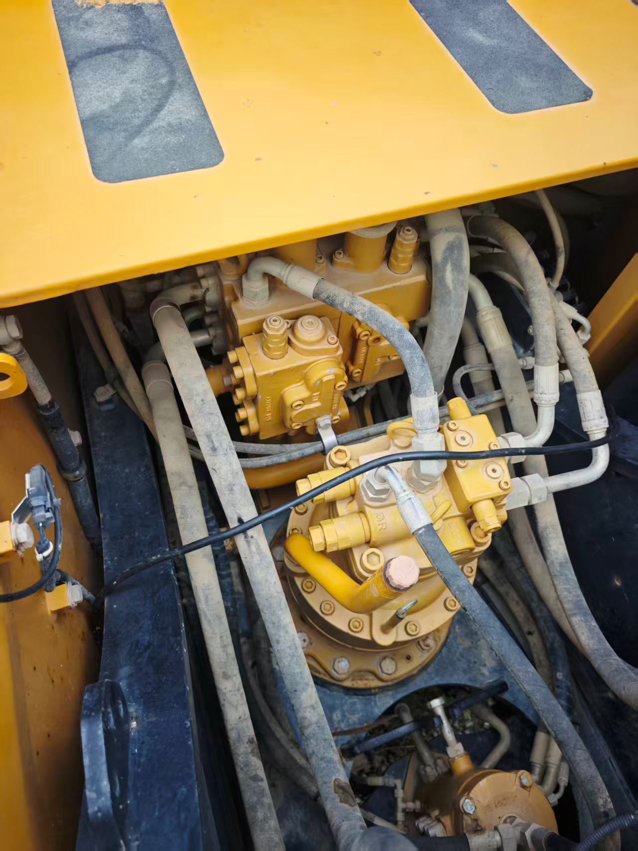 Buy Sany SY205C Used Excavator / 4