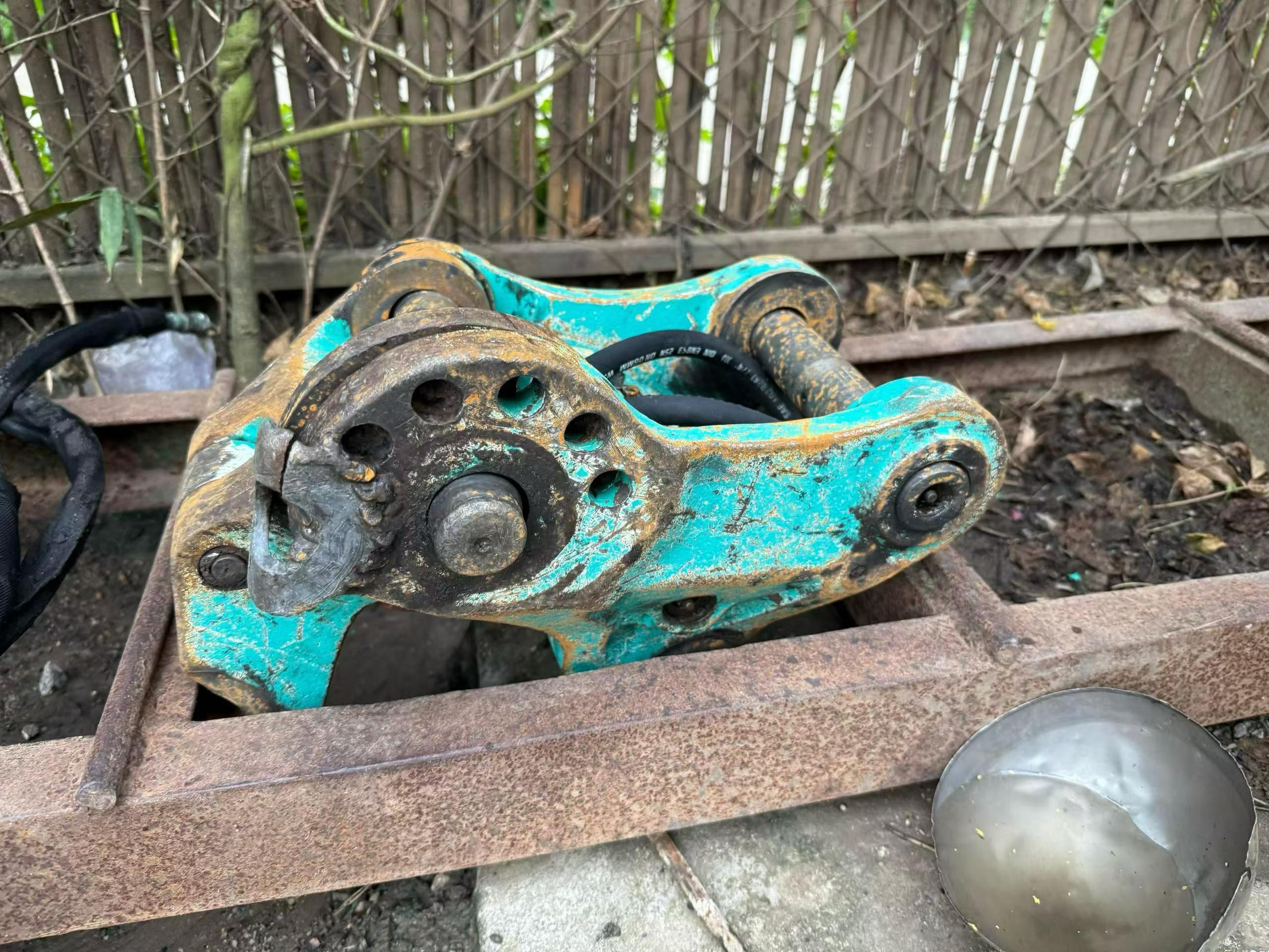 Buy Yanmar vio30 Used Excavator / 4