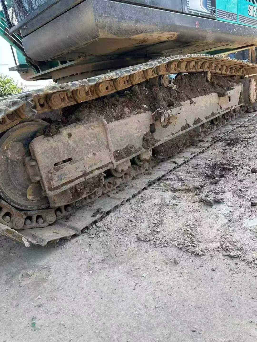 Buy Kobelco SK210 Used Excavator / 9