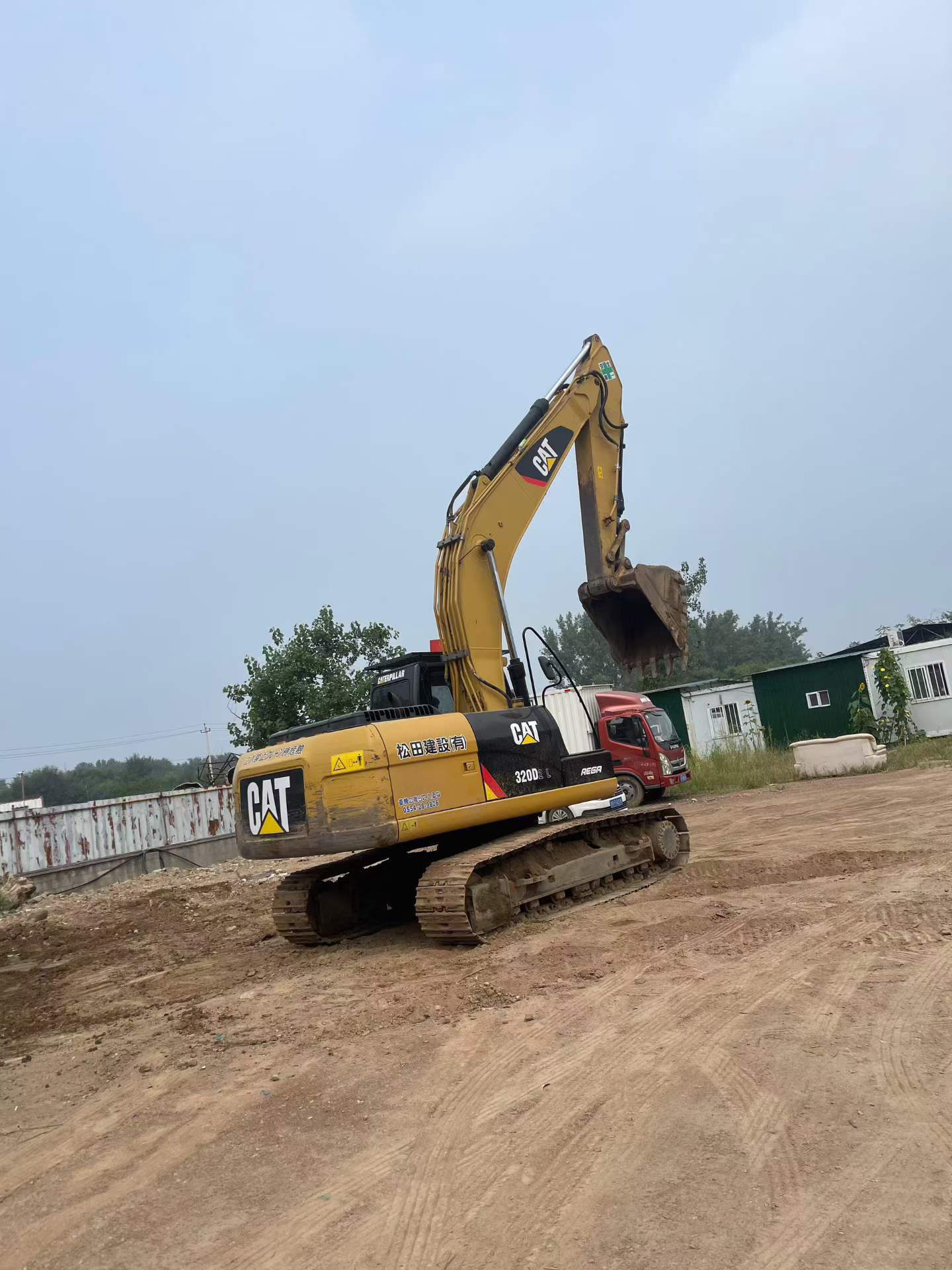Buy Caterpillar 320D Used Excavator / 3
