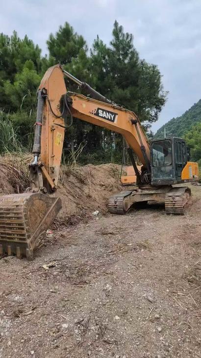 Buy Sany SY195C Used Excavator / 1