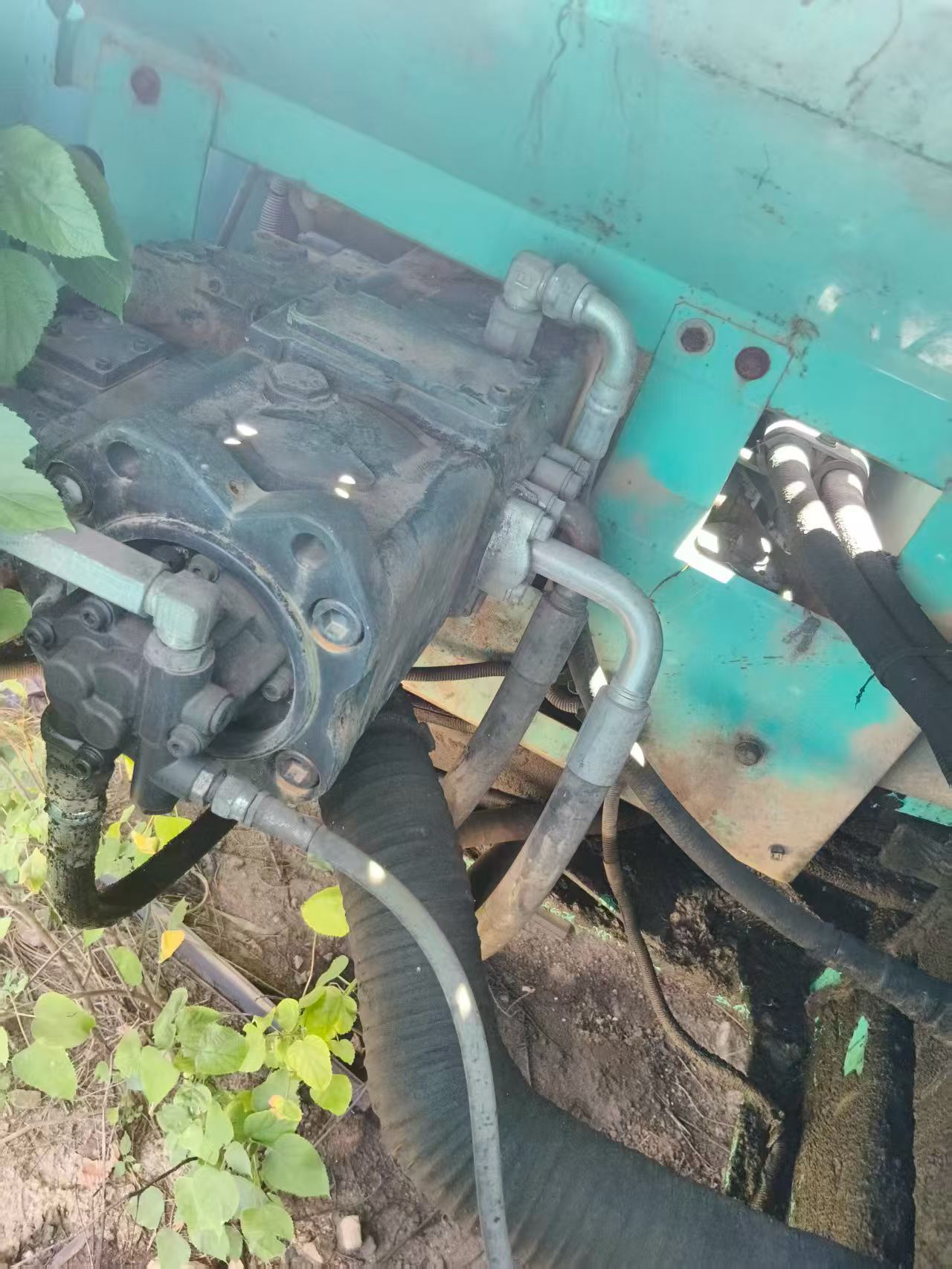 Buy Kobelco SK250 Used Excavator / 2