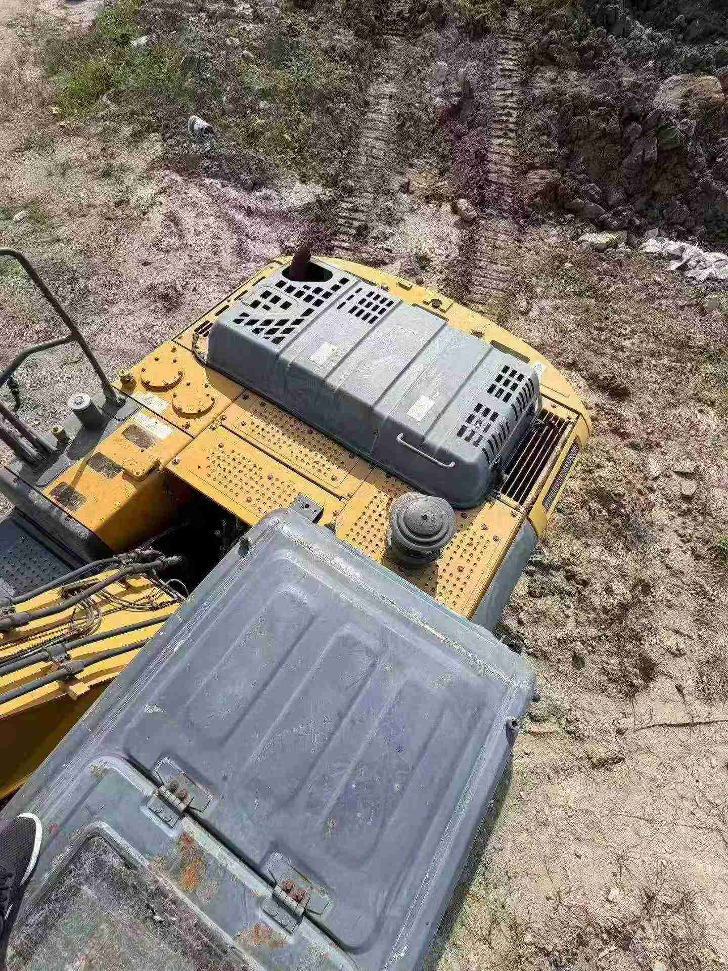 Buy XCMG XE200 Used Excavator / 8