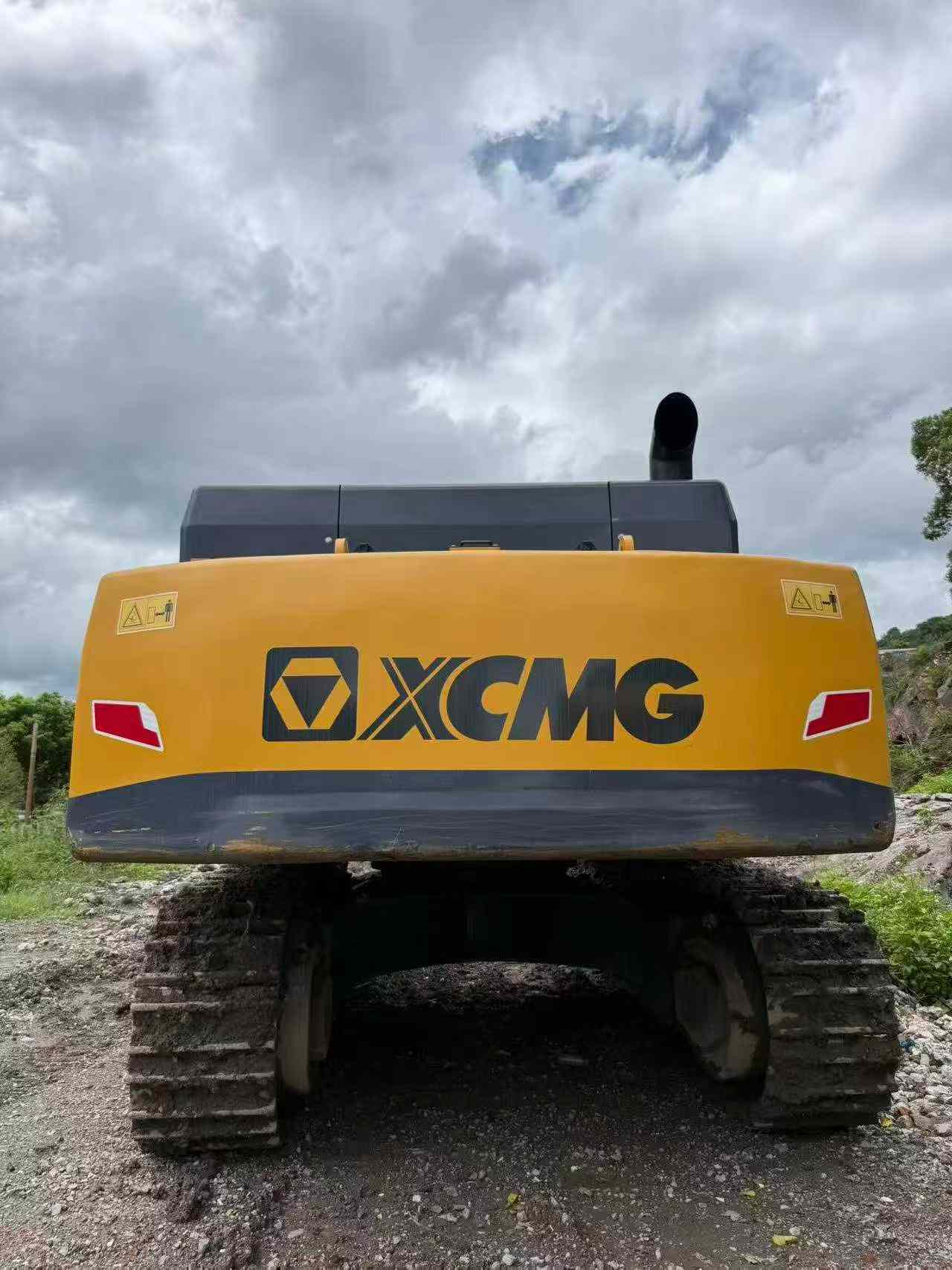Buy XCMG XE550DK Used Excavator / 2