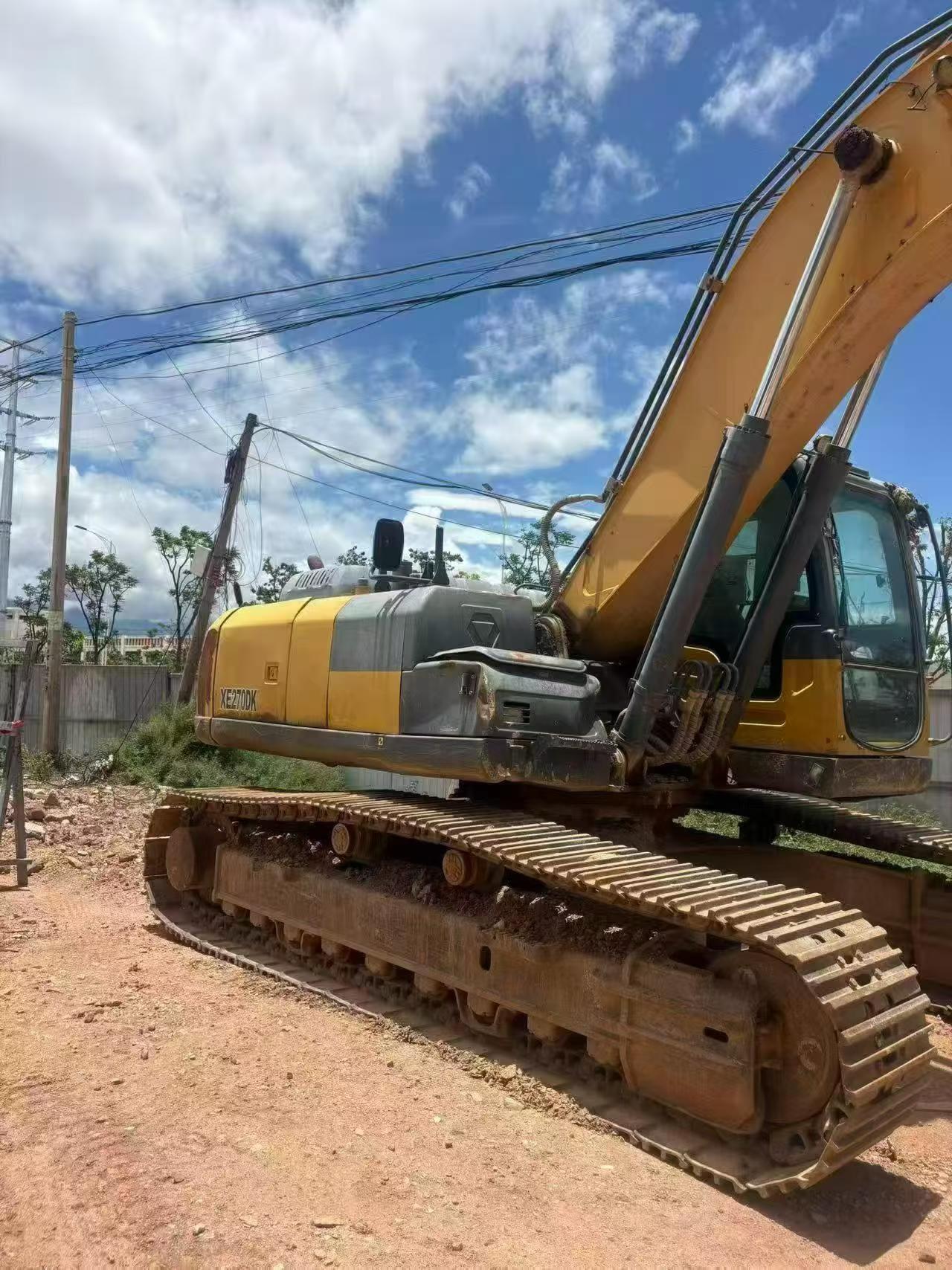 Buy XCMG XE270DK Used Excavator / 2