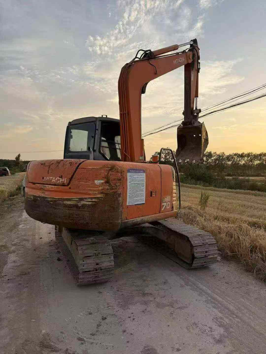 Buy Hitachi EX70 Used Excavator / 2