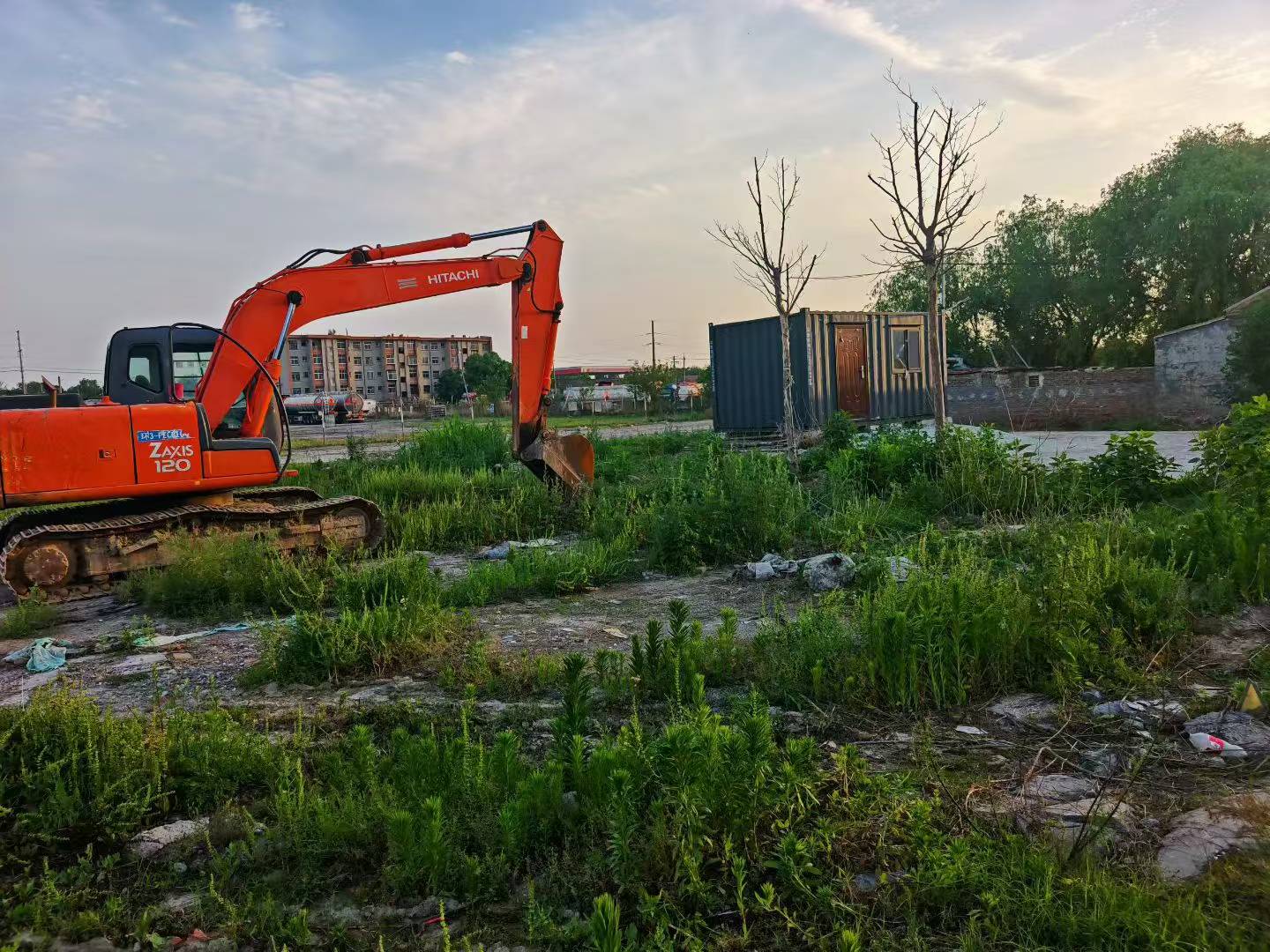 Buy Hitachi EX120 Used Excavator / 2