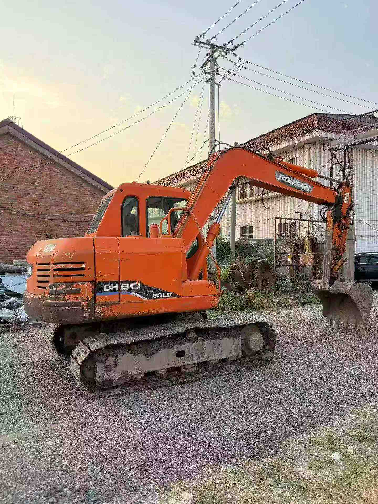 Buy Doosan DH80G Used Excavator / 2
