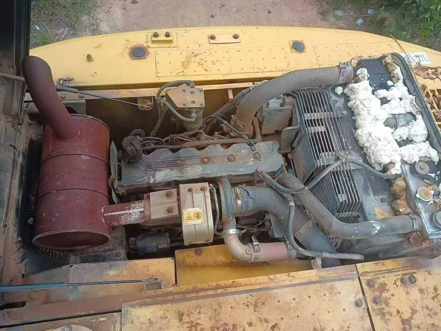 Buy Komatsu PC200-8 Used Excavator / 4