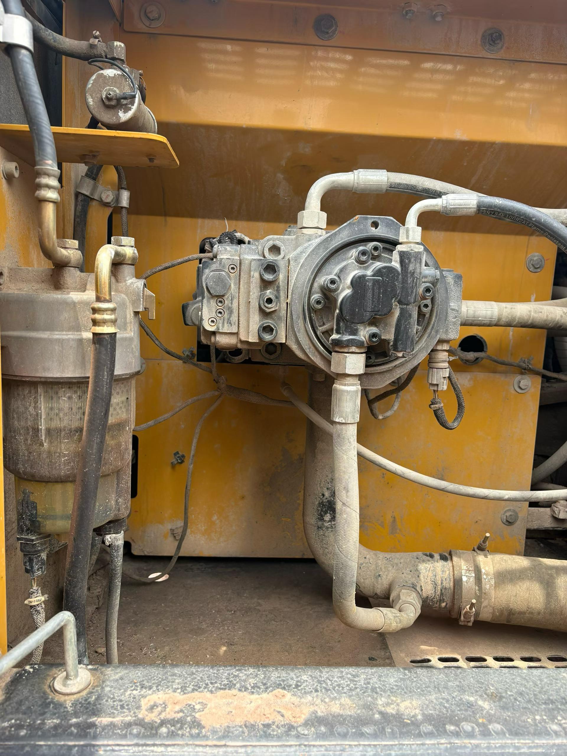 Buy Sany SY245H Used Excavator / 5