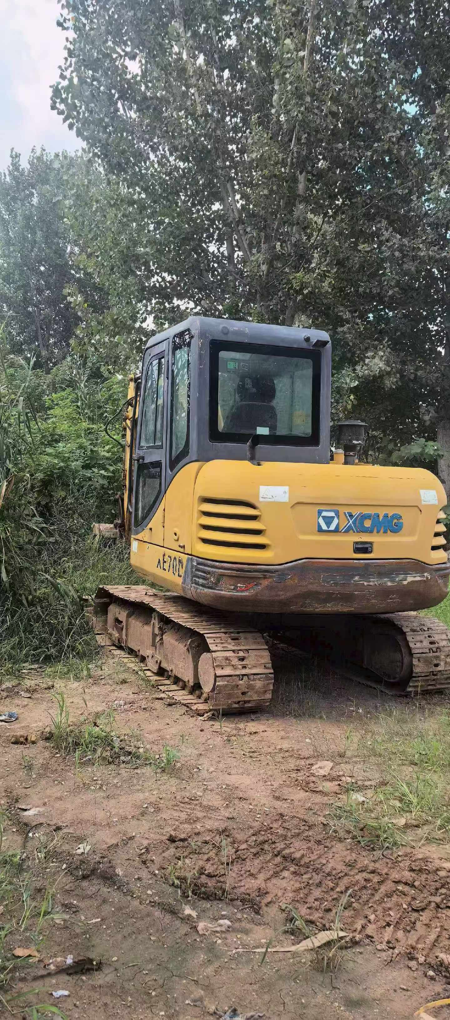 Buy XCMG XE60 Used Excavator / 2