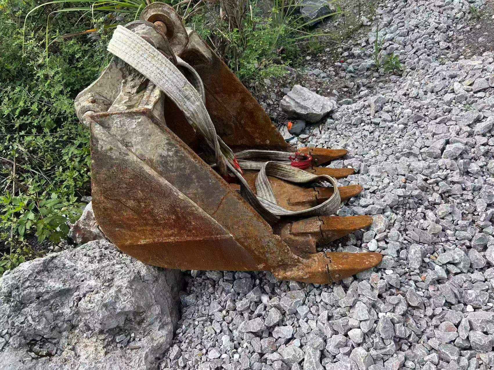 Buy XCMG XE55D Used Excavator / 9