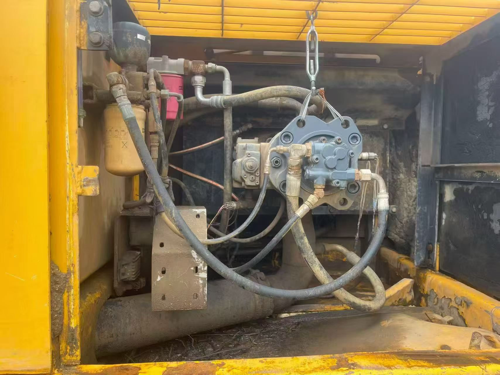 Buy Kato HD820 Used Excavator / 5