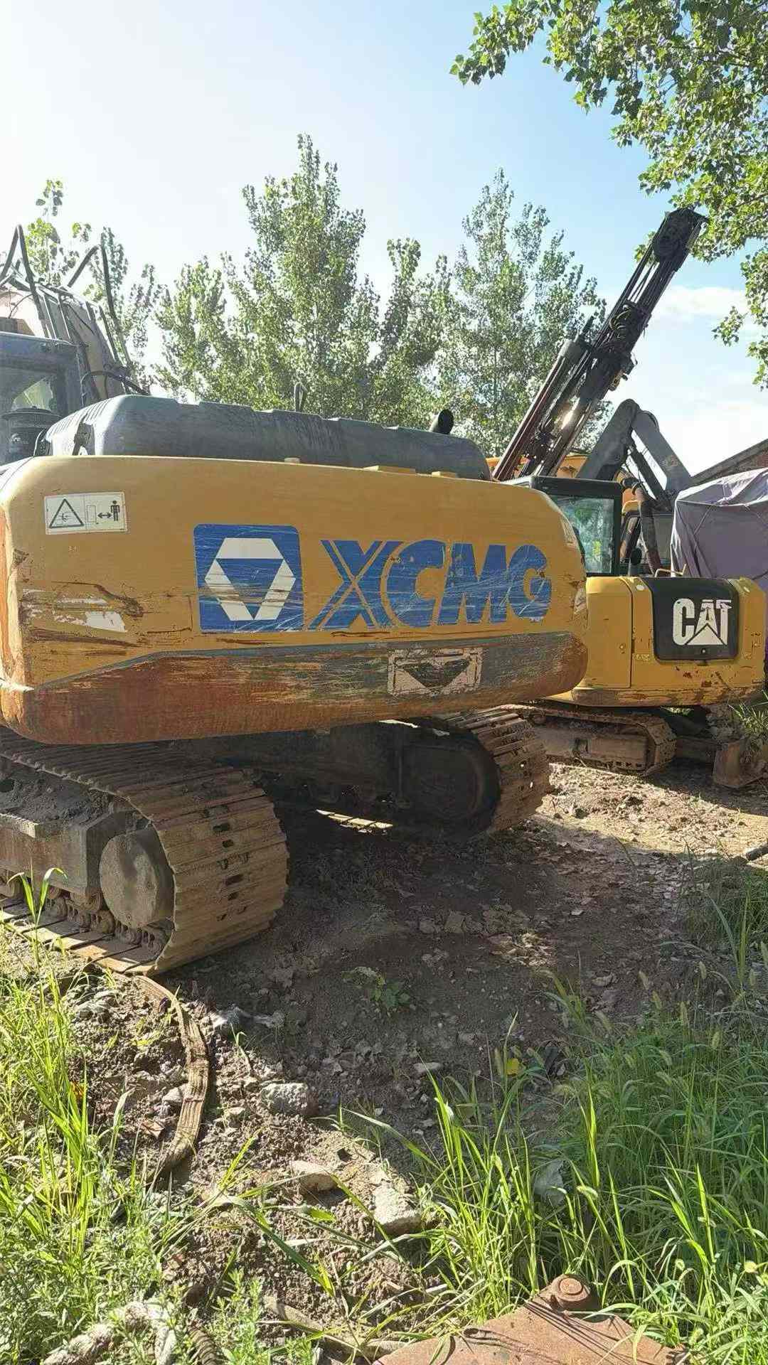 Buy XCMG XE215 Used Excavator / 8