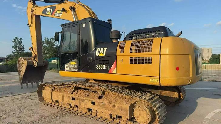 Buy Caterpillar 330B Used Excavator / 1