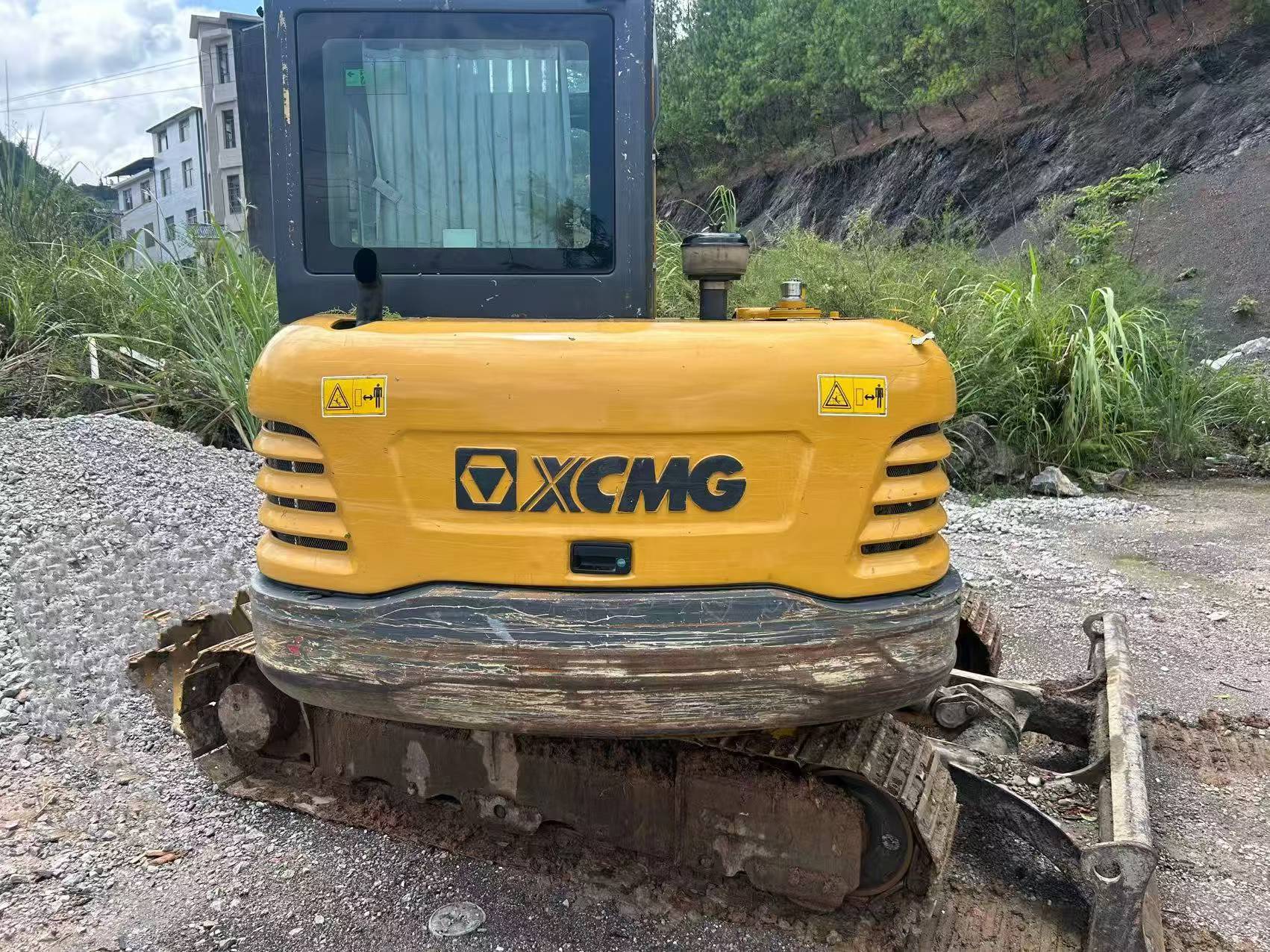 Buy XCMG XE55D Used Excavator / 2