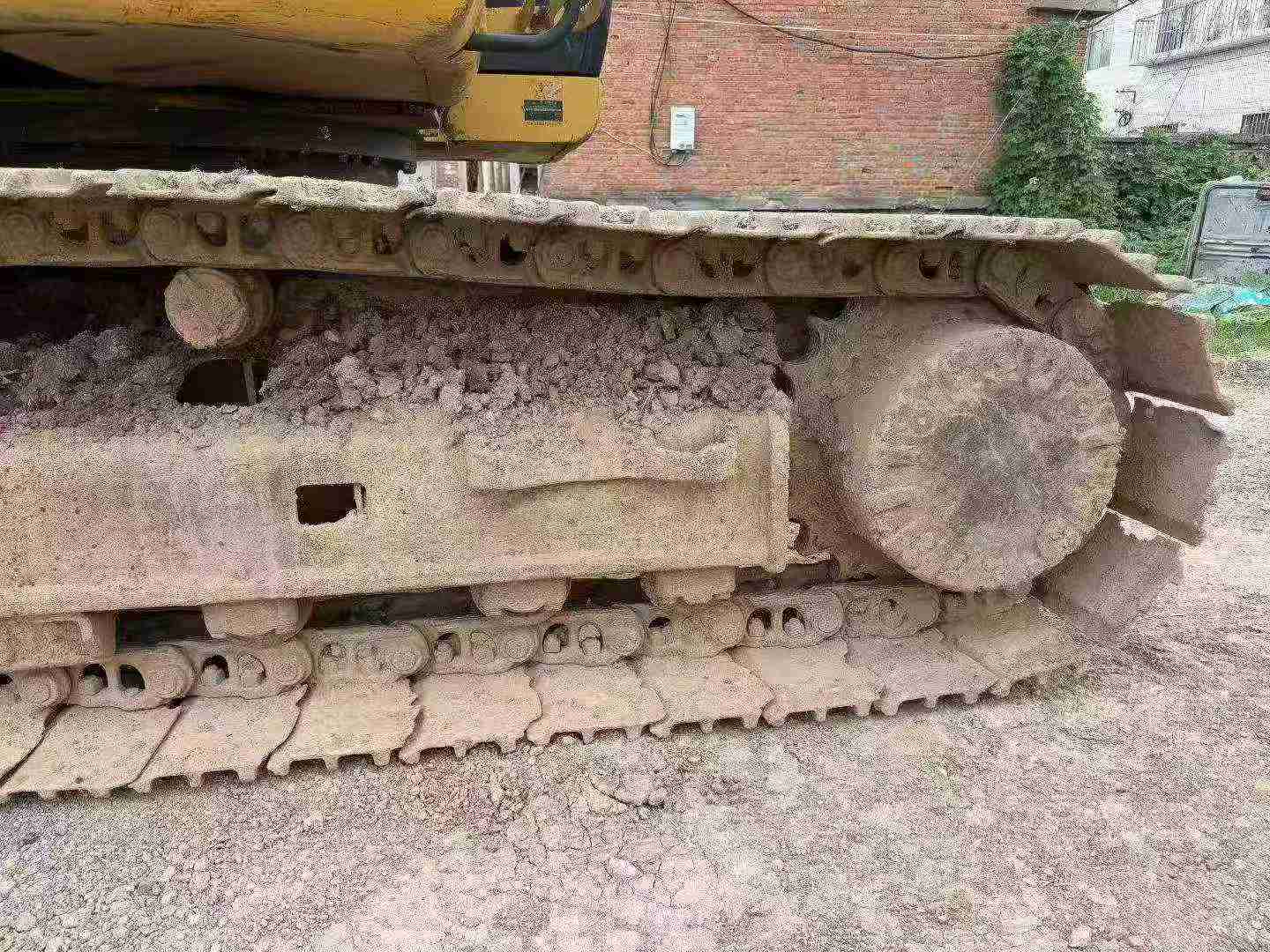 Buy Caterpillar 320D Used Excavator / 8