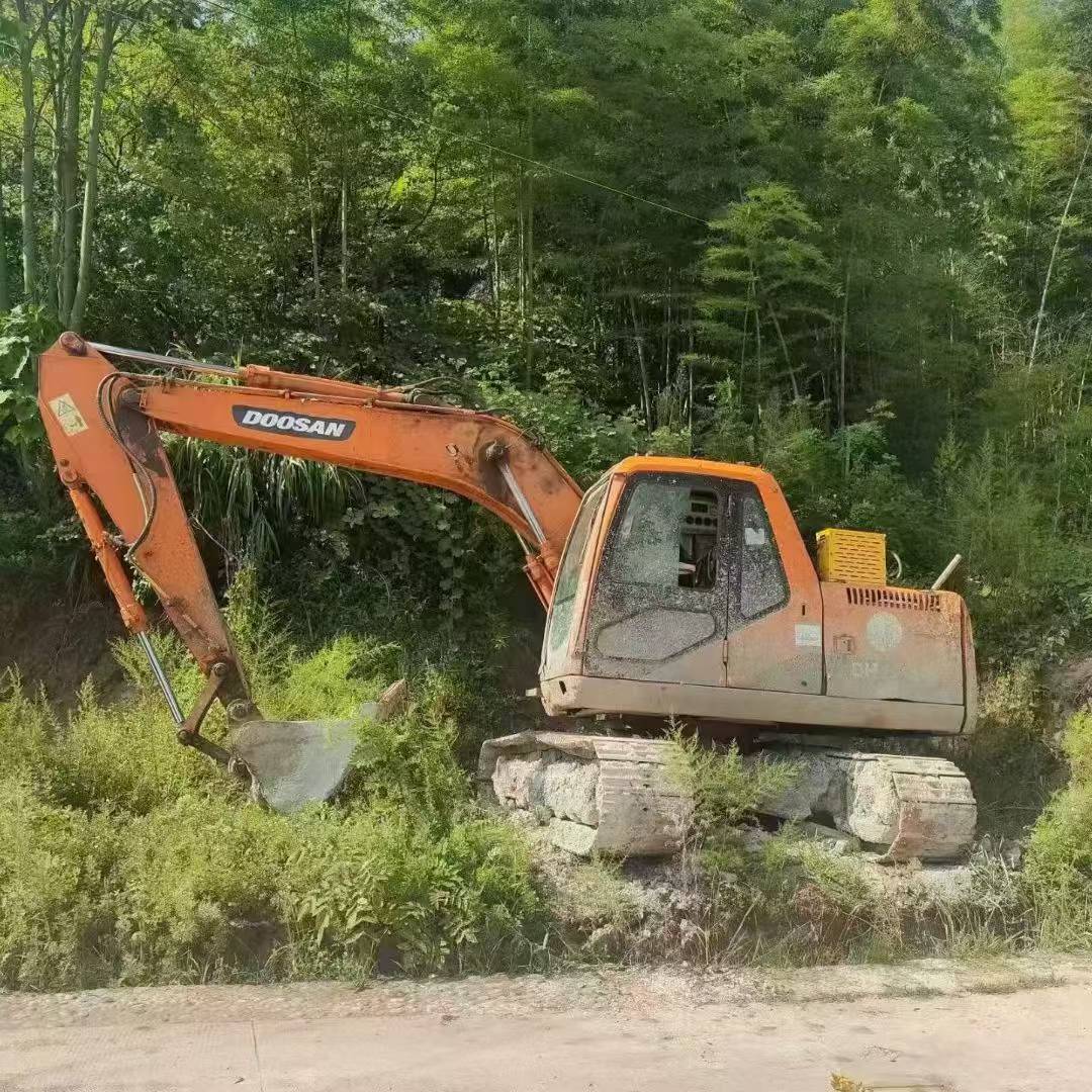 Buy Doosan DH150-7 Used Excavator / 5