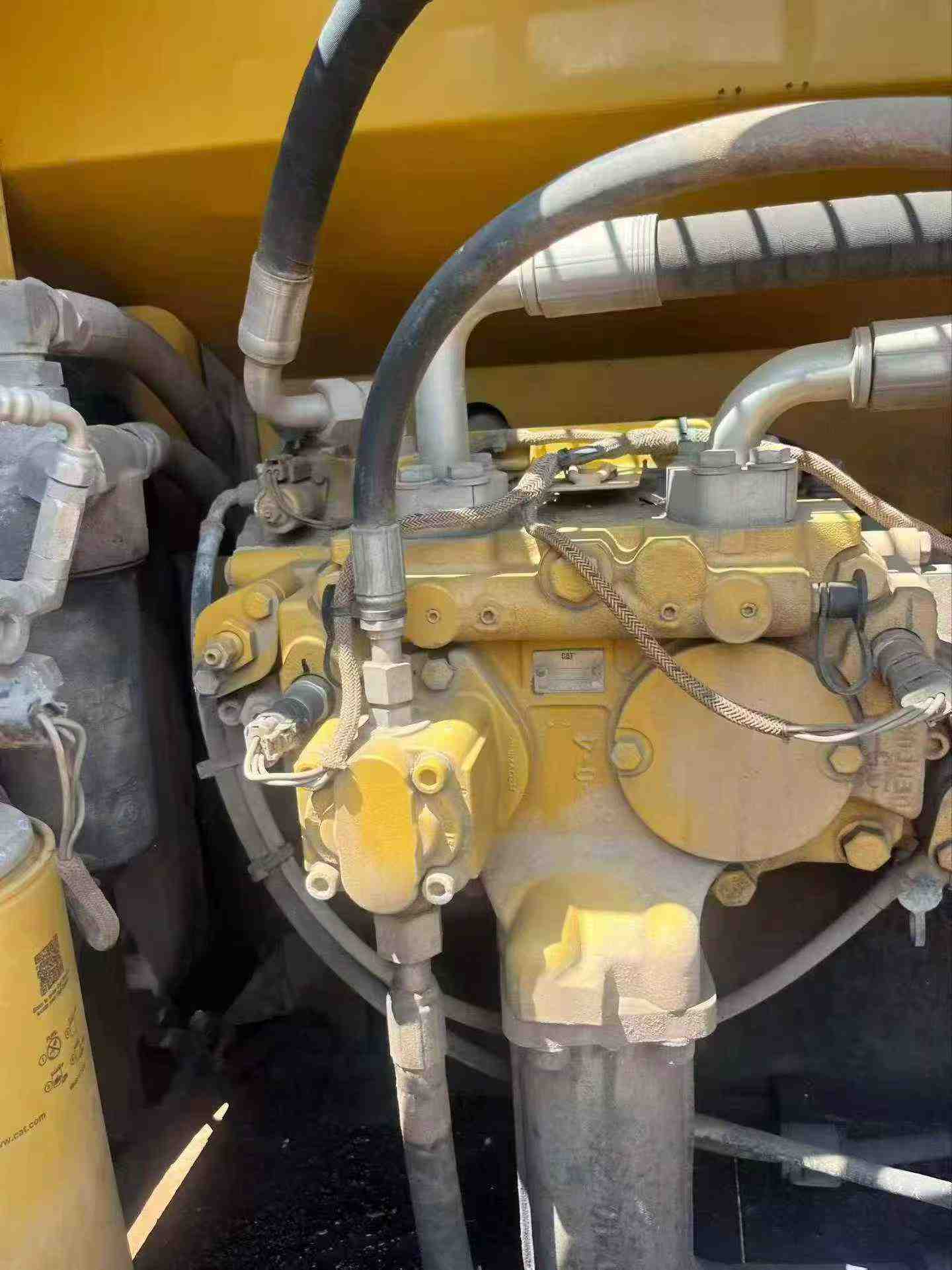 Buy Caterpillar 326DL Used Excavator / 5
