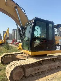 Buy Caterpillar 323 Used Excavator / 2 Buy Caterpillar 323 Used Excavator / 2