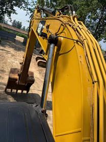 Buy Caterpillar 323 Used Excavator / 3 Buy Caterpillar 323 Used Excavator / 3