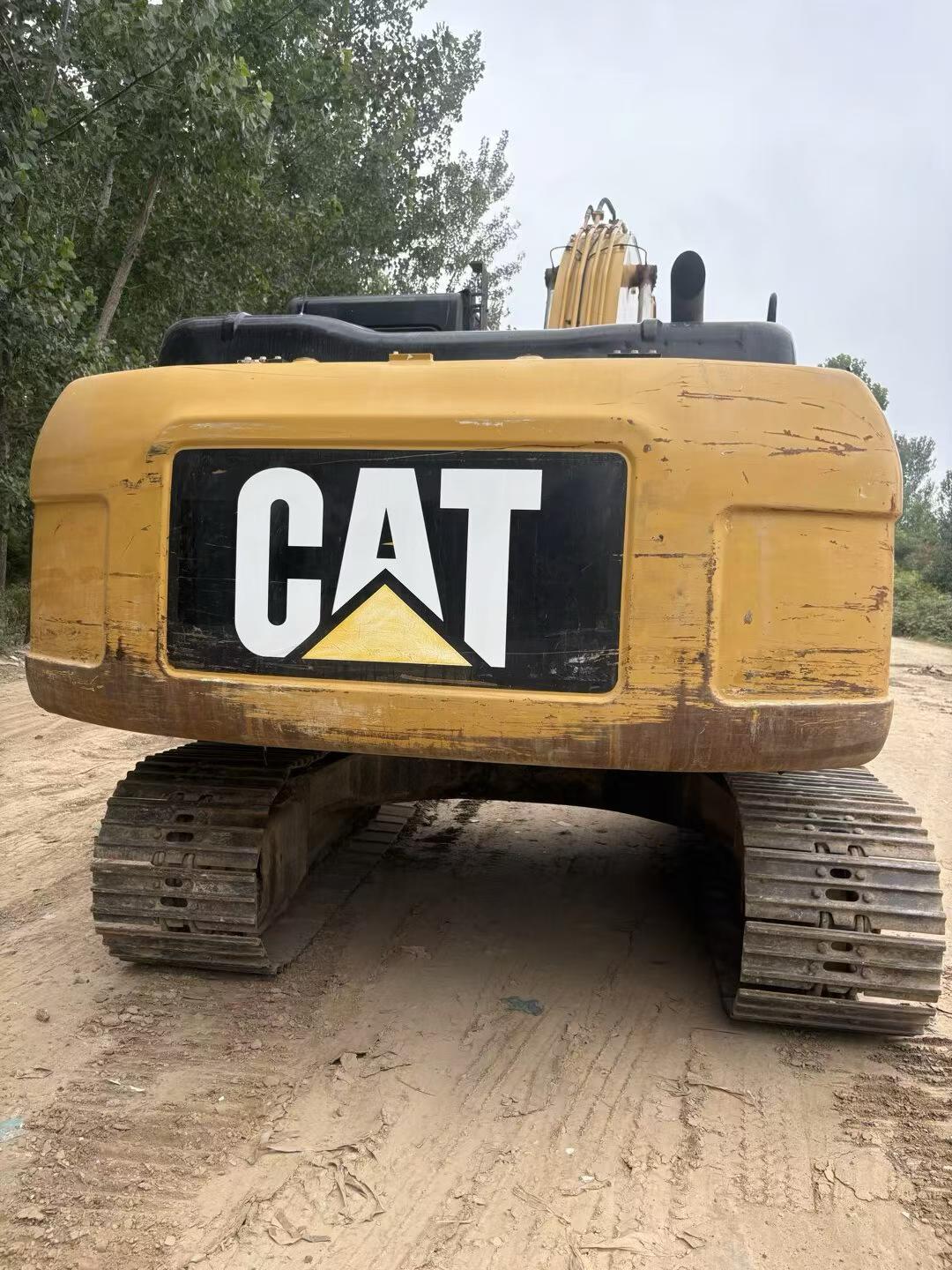 Buy Caterpillar 320D Used Excavator / 4