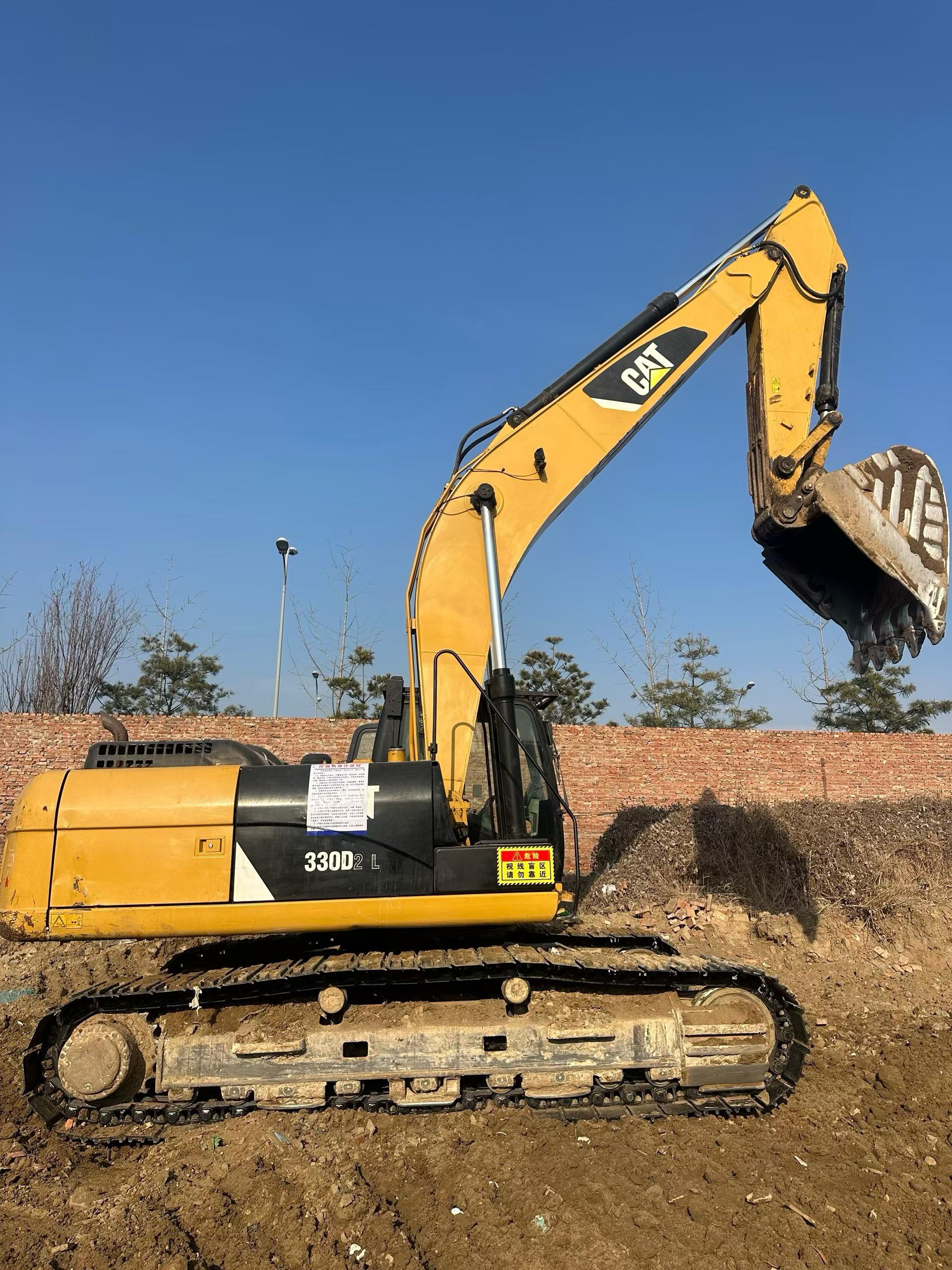 Buy Caterpillar 330B Used Excavator / 9