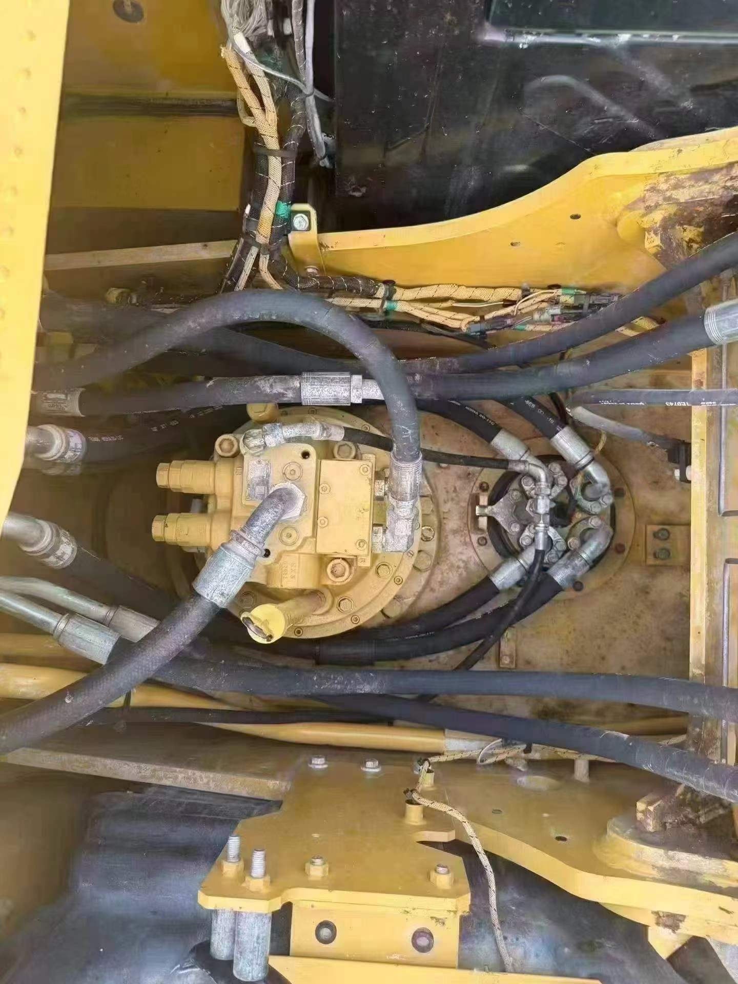 Buy Caterpillar 320GC Used Excavator / 5