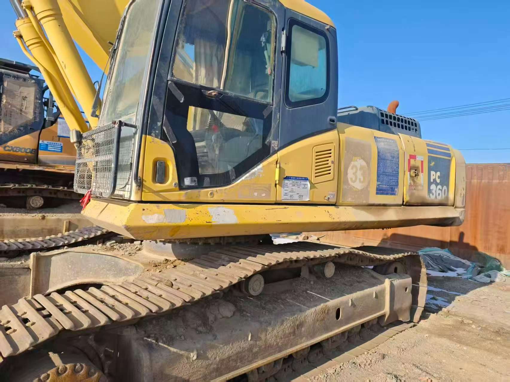 Buy Komatsu PC360-7 Used Excavator / 9