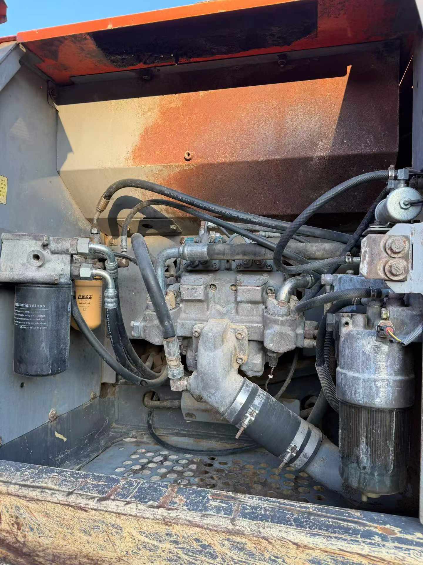 Buy Hitachi EX200-3 Used Excavator / 5
