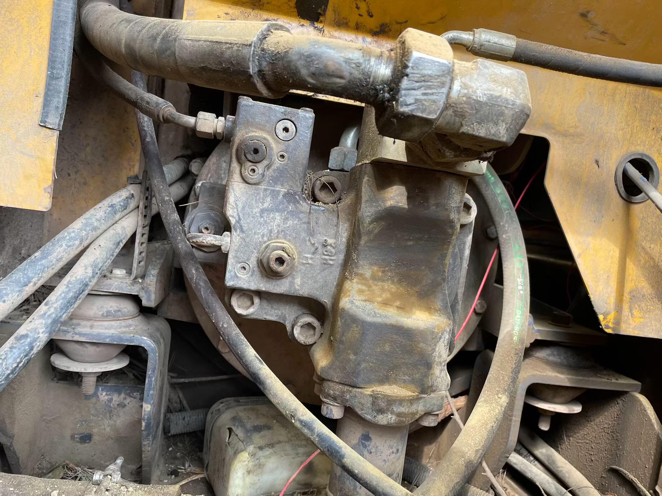 Buy XCMG XE75C Used Excavator / 5