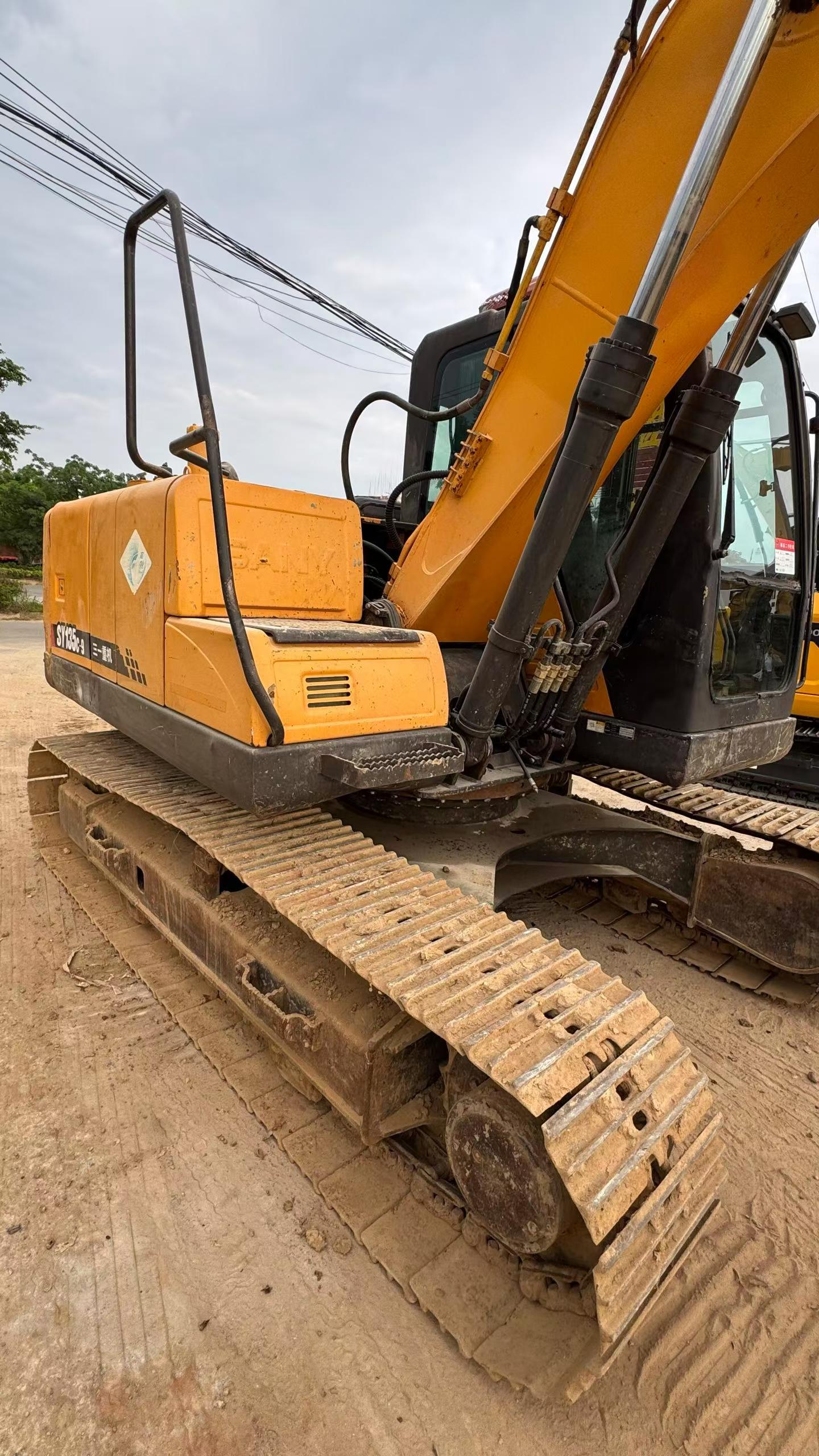 Buy Sany SY135-8S Used Excavator / 8