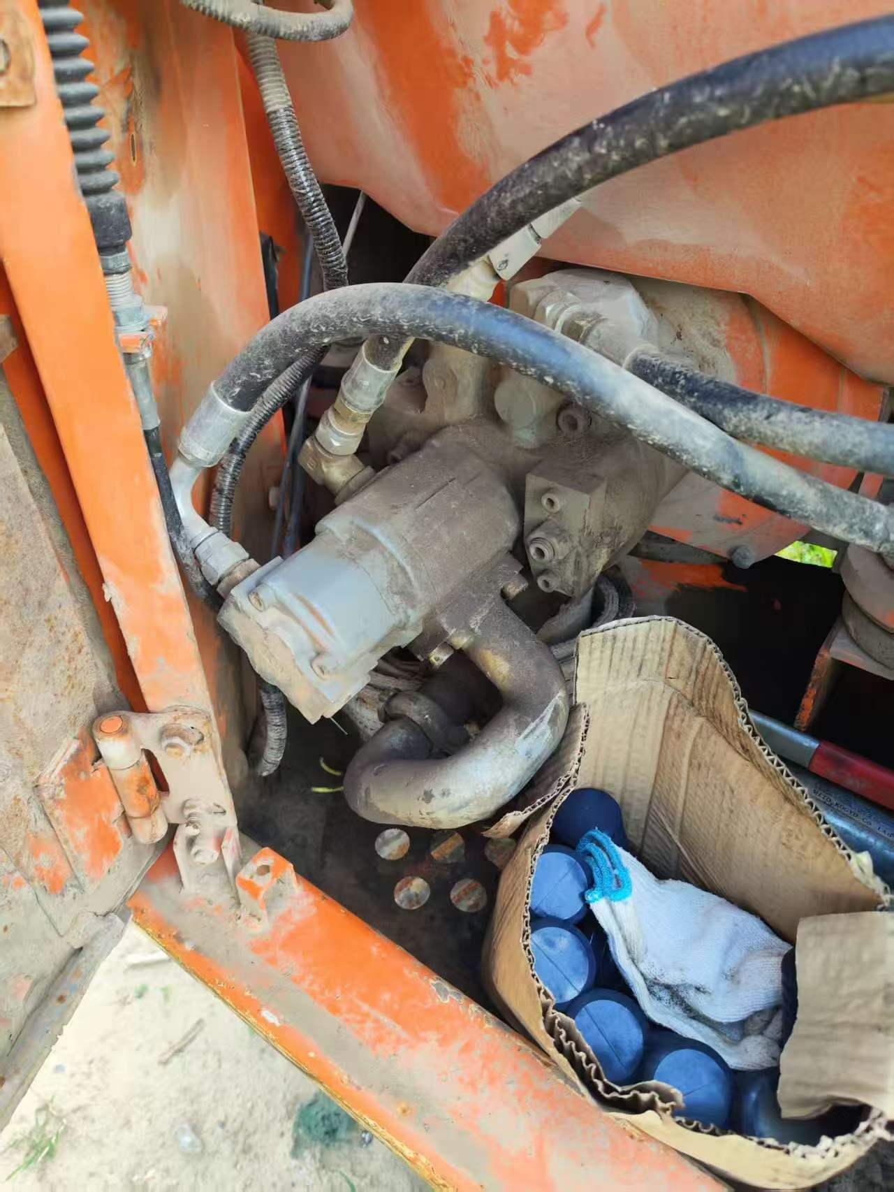 Buy Hitachi ZX60 Used Excavator / 5