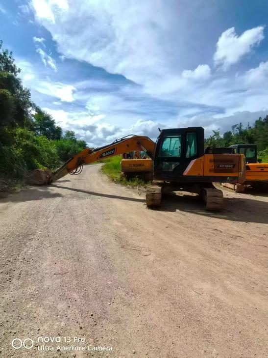 Buy Sany SY135 Used Excavator / 1
