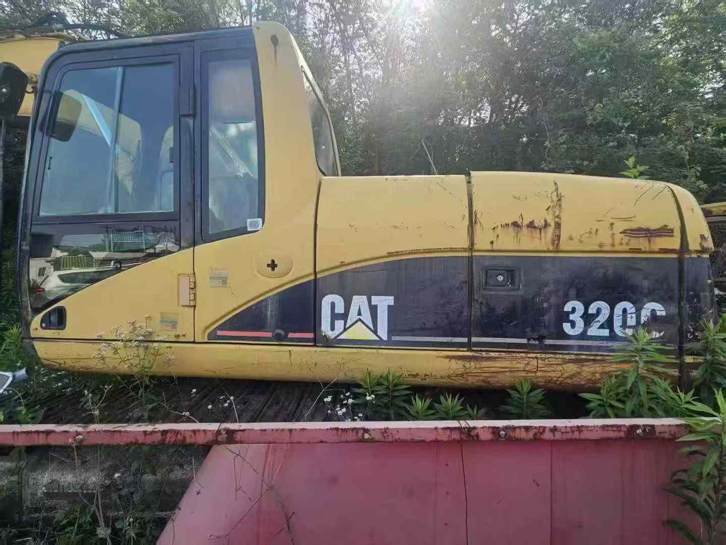 Buy Caterpillar 320C Used Excavator / 3