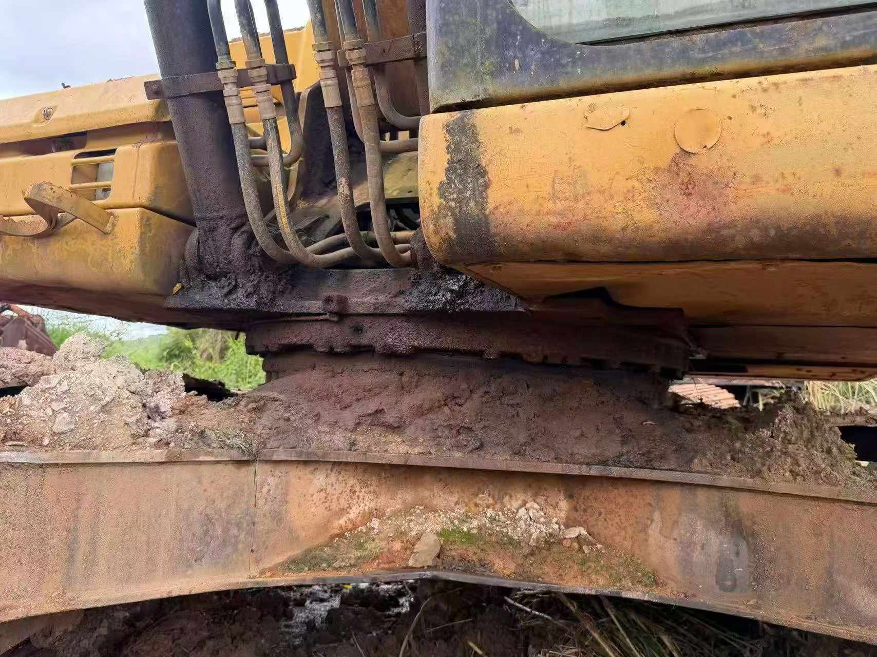 Buy Caterpillar 320D Used Excavator / 7