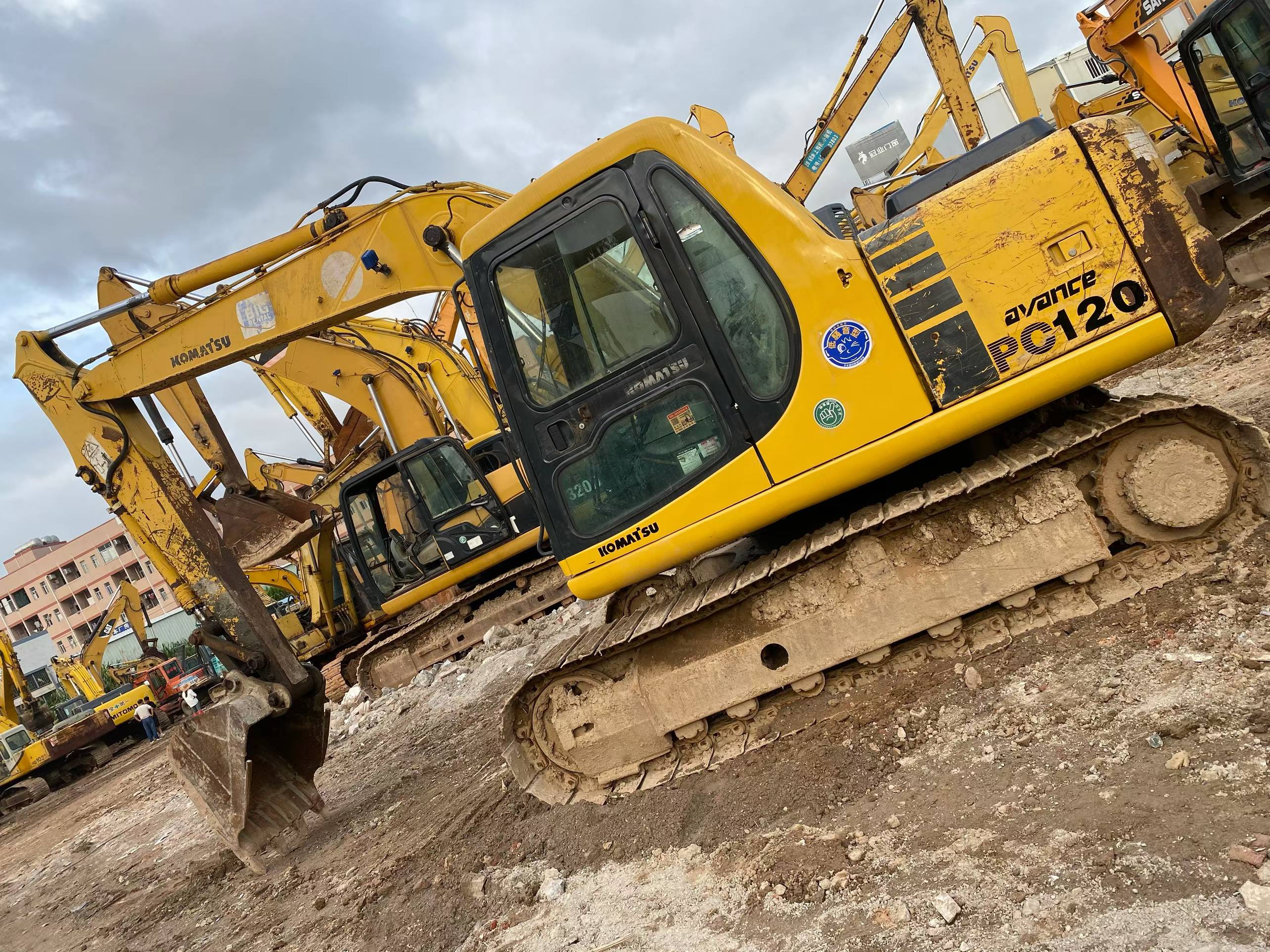 Buy Komatsu PC120-6E Used Excavator / 4