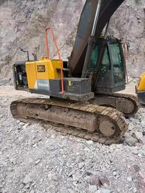 Buy Volvo EC200 Used Excavator / 3 Buy Volvo EC200 Used Excavator / 3