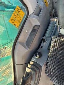 Buy Kobelco Used Excavator / 8 Buy Kobelco Used Excavator / 8