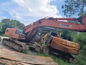 Buy Hitachi ZX200-6 Used Excavator / 8 Buy Hitachi ZX200-6 Used Excavator / 8