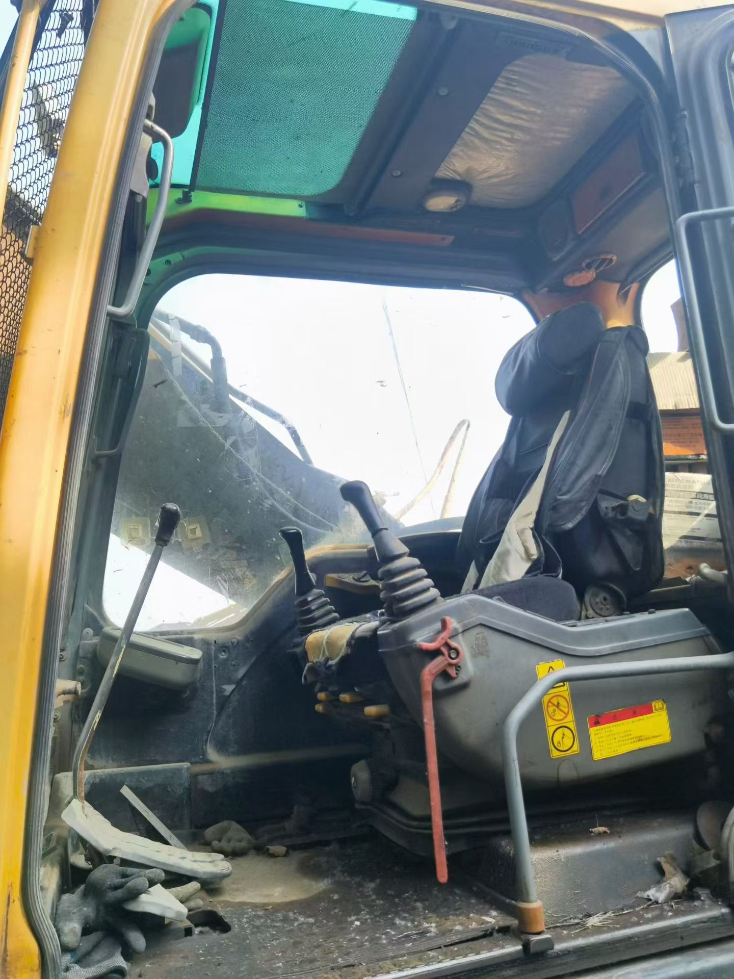 Buy Volvo EC210B Used Excavator / 9