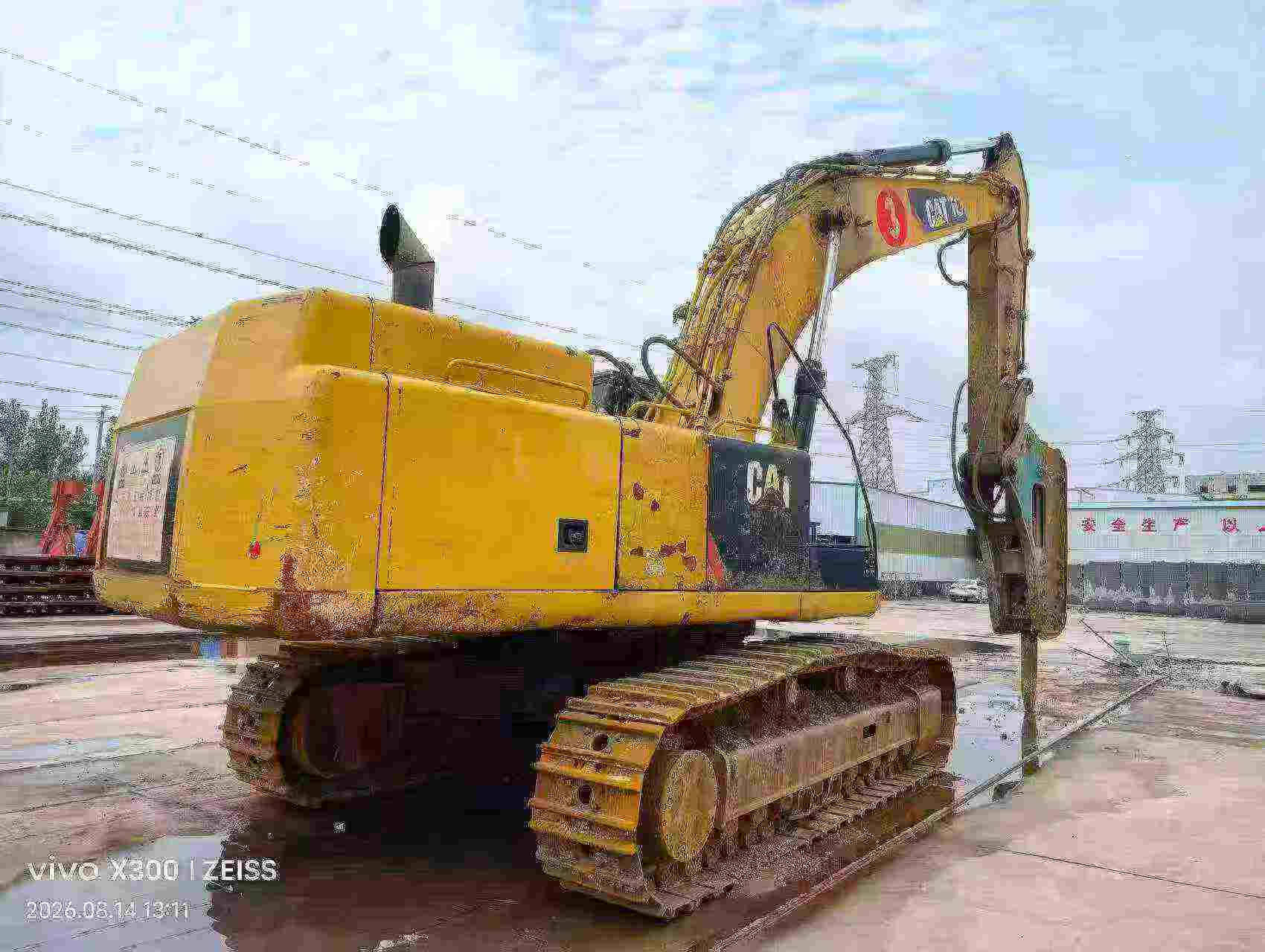 Buy Caterpillar 349E Used Excavator / 2
