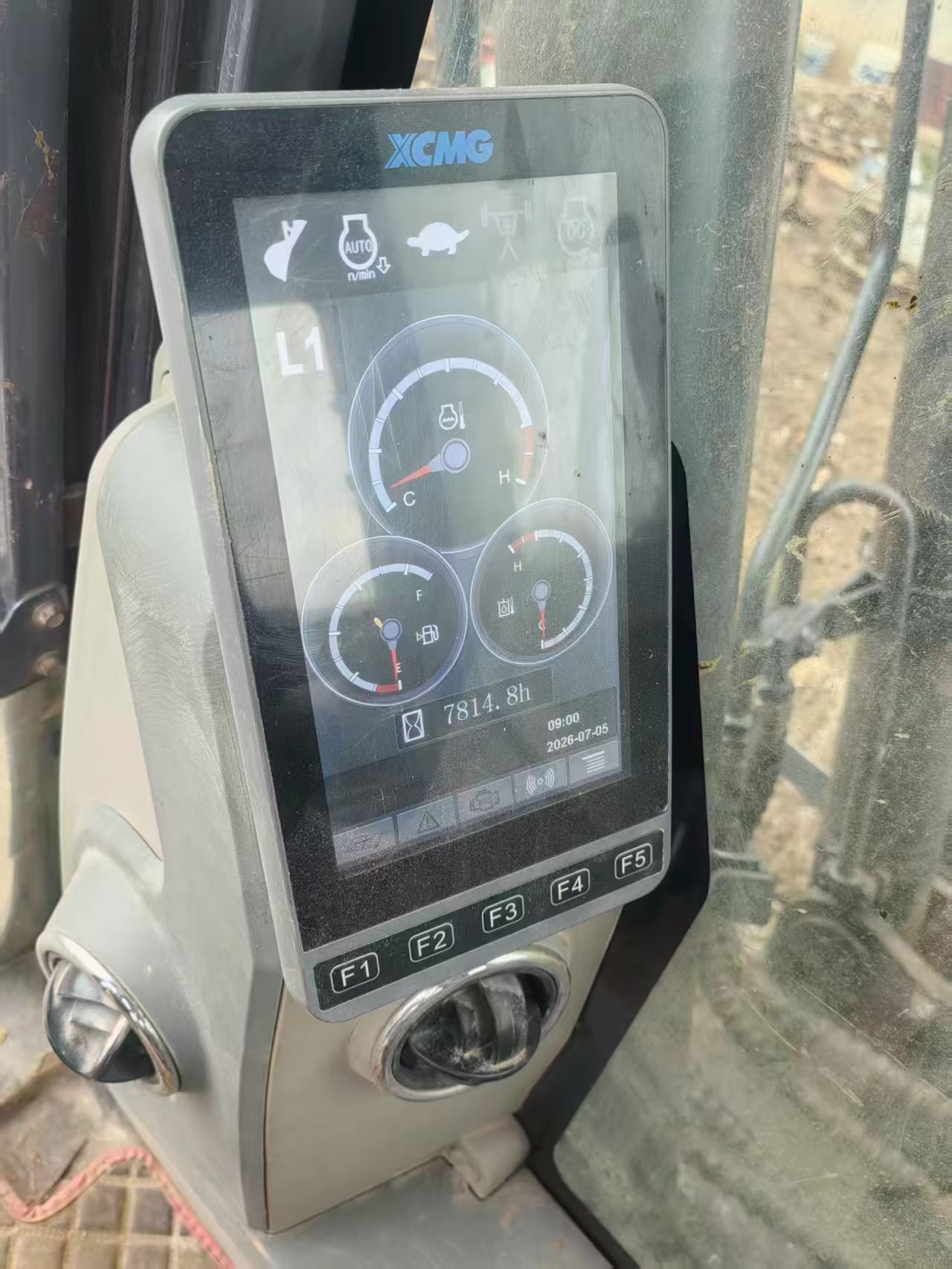 Buy XCMG XE155D Used Excavator / 9