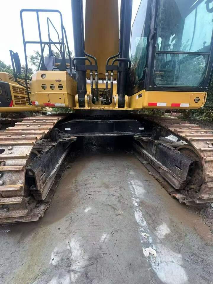 Buy Caterpillar 374D Used Excavator / 2