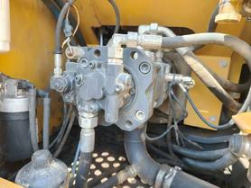 Buy XCMG XE135B Used Excavator / 3 Buy XCMG XE135B Used Excavator / 3