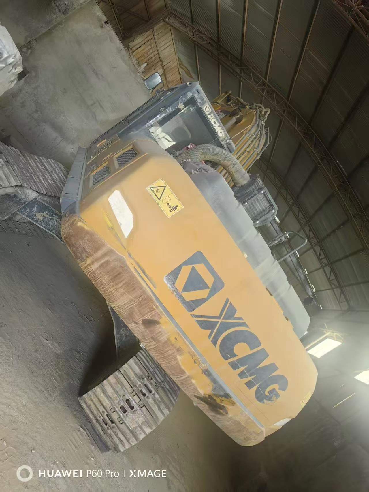 Buy XCMG XE245D Used Excavator / 5