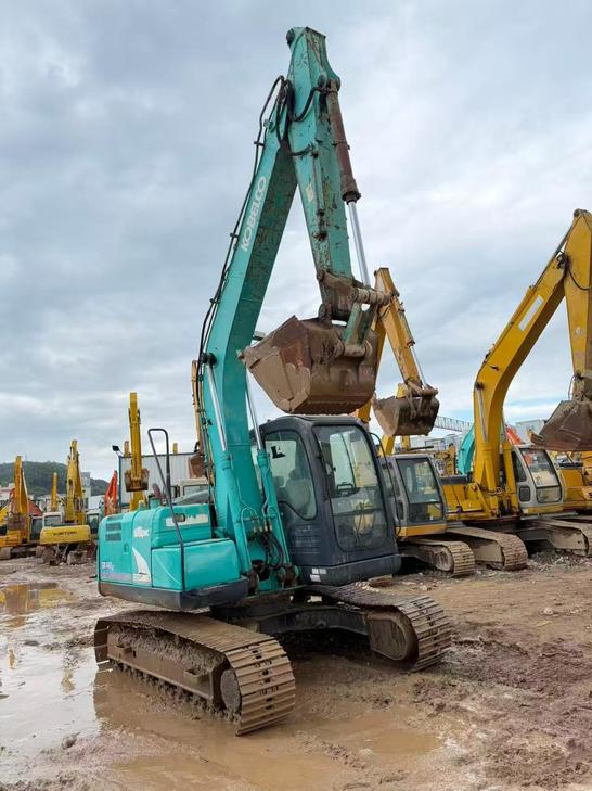 Buy Kobelco SK140LC-8 Used Excavator / 1